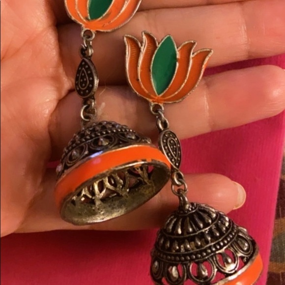 Hand painted lotus bell 🔔 earrings - Picture 2 of 3